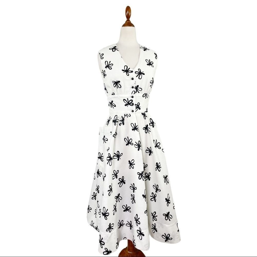 Vintage Tobael Floral Fit and Flare Midi Dress Black and White Size 2